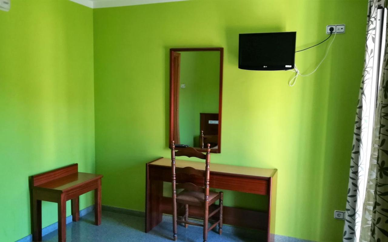 Hotel Don Pelayo Arbós Esterno foto