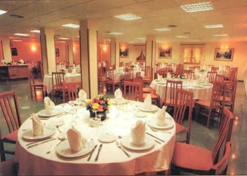 Hotel Don Pelayo Arbós Esterno foto